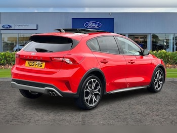 Used Ford Focus 2019 for sale - 75667617: Photo