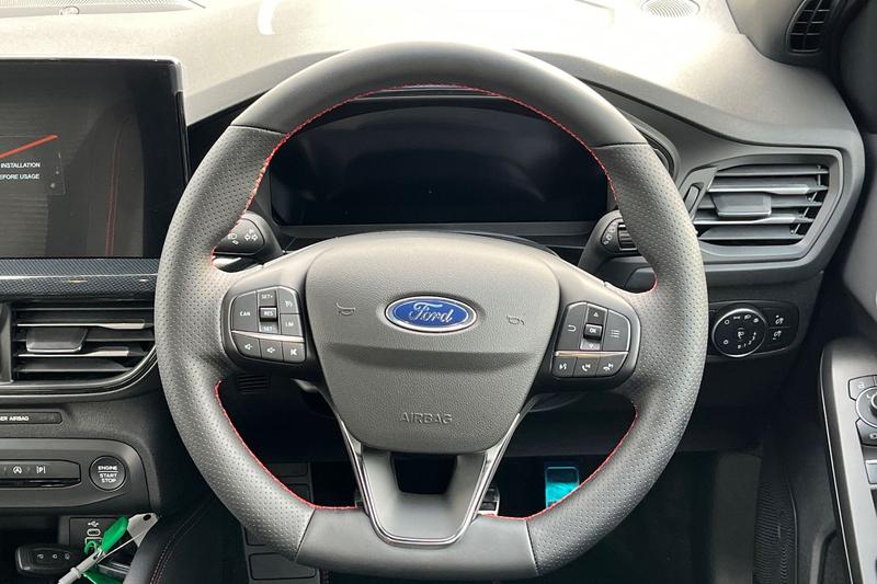 Used Ford Focus 2025 for sale - 76854826: Photo 12