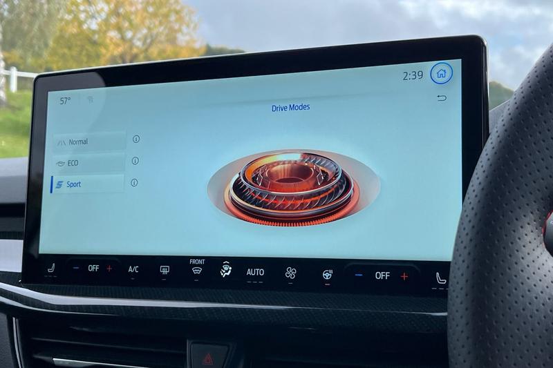 Used Ford Focus 2025 for sale - 76854826: Photo 29