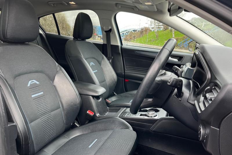 Used Ford Focus 2020 for sale - 78087830: Photo 17