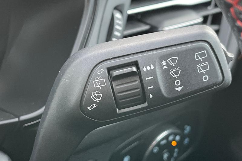 Used Ford Focus 2023 for sale - 76960759: Photo 15