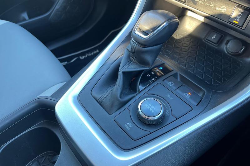 Used Toyota RAV4 2021 for sale - 77088166: Photo 29