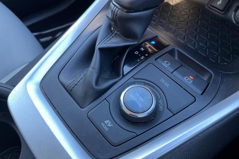 Used Toyota RAV4 2021 for sale - 77088166: Photo 30