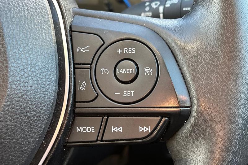 Used Toyota RAV4 2021 for sale - 77088166: Photo 32