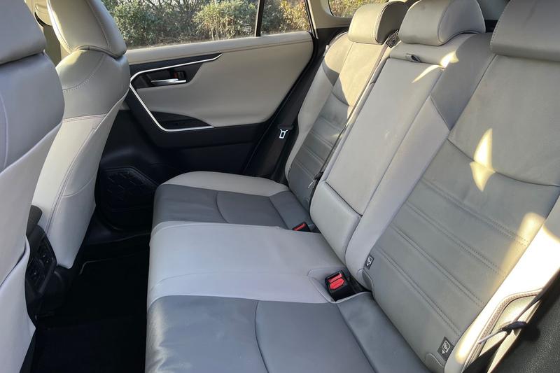 Used Toyota RAV4 2021 for sale - 77088166: Photo 34