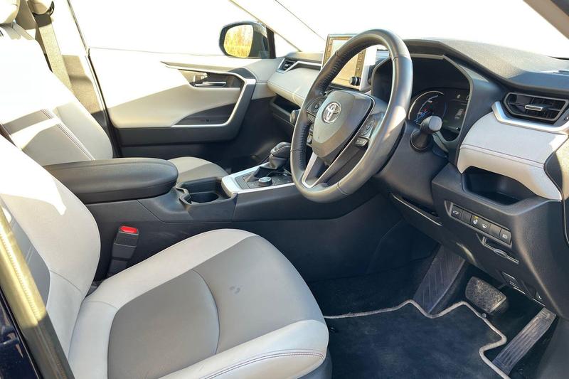 Used Toyota RAV4 2021 for sale - 77088166: Photo 9