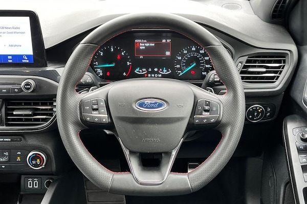 Used Ford Focus 2021 for sale - 76196476: Photo 12