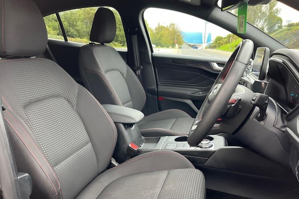 Used Ford Focus 2021 for sale - 76196476: Photo 17
