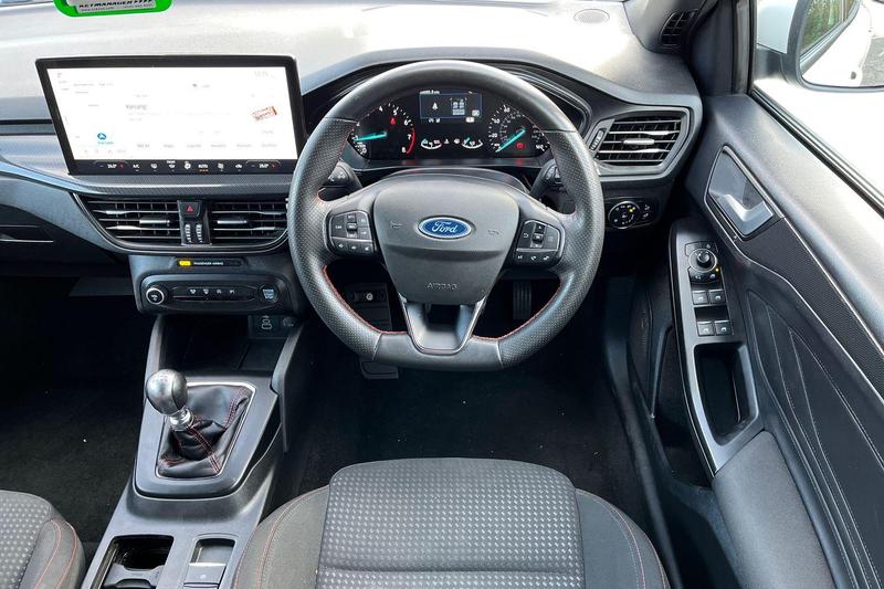 Used Ford Focus 2023 for sale - 76631349: Photo 11