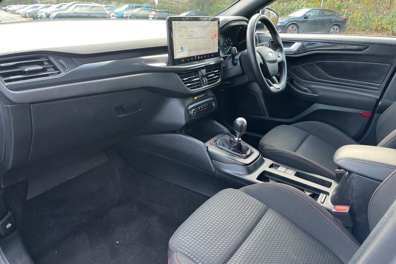 Used Ford Focus 2023 for sale - 76631349: Photo 18