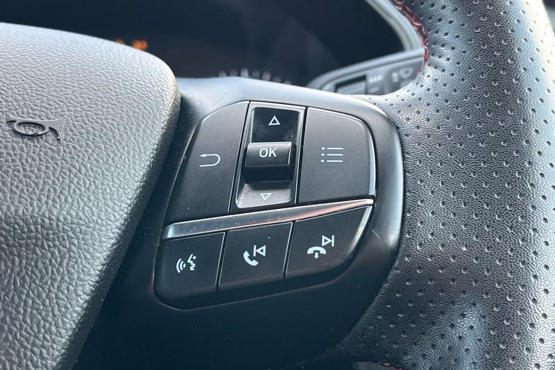 Used Ford Focus 2023 for sale - 76631349: Photo 33