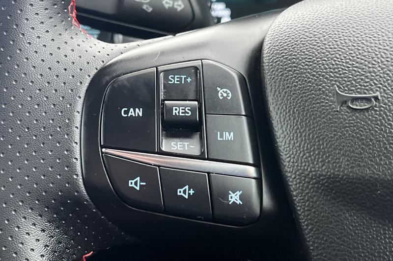 Used Ford Fiesta 2023 for sale - 77326907: Photo 32