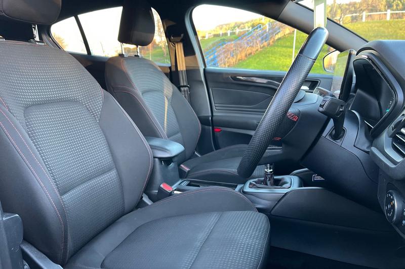 Used Ford Focus 2023 for sale - 77653782: Photo 17