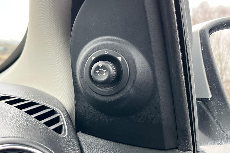 Used Ford Ka+ 2017 for sale - 77326911: Photo 30