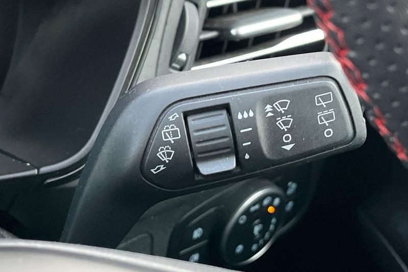 Used Ford Focus 2023 for sale - 76862508: Photo 15