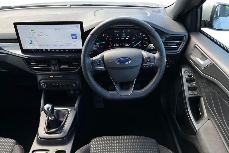 Used Ford Focus 2023 for sale - 76895368: Photo 11