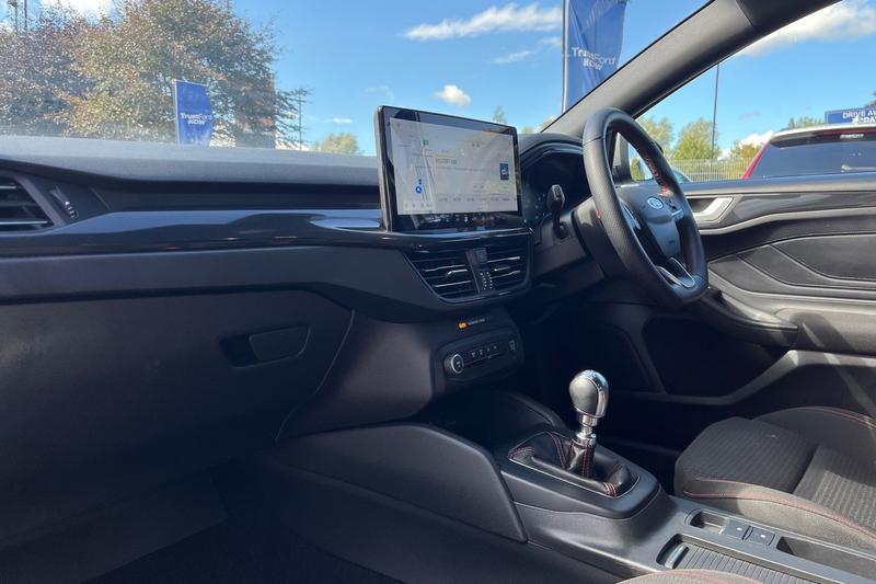 Used Ford Focus 2023 for sale - 76895368: Photo 18