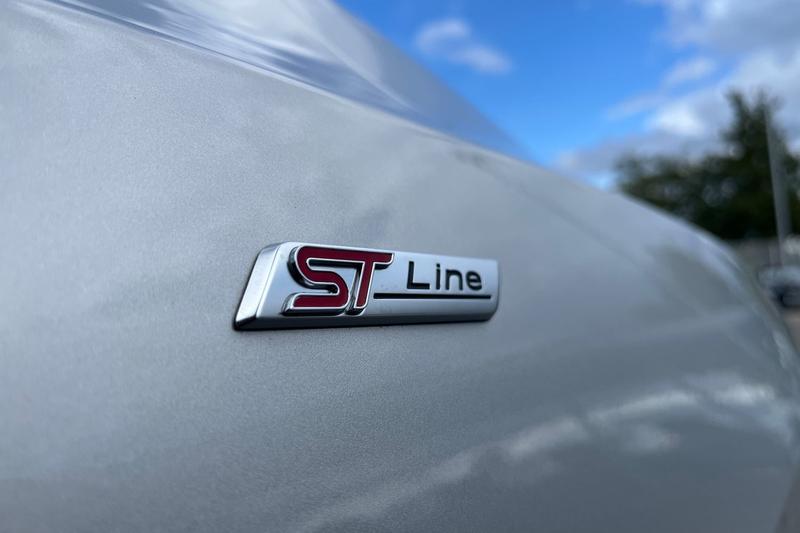 Used Ford Focus 2023 for sale - 76895368: Photo 40