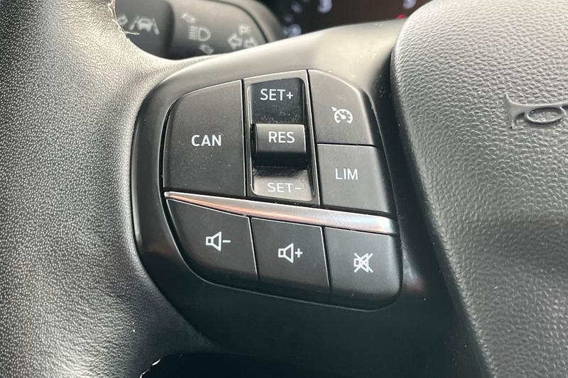 Used Ford Fiesta 2019 for sale - 76344480: Photo 32