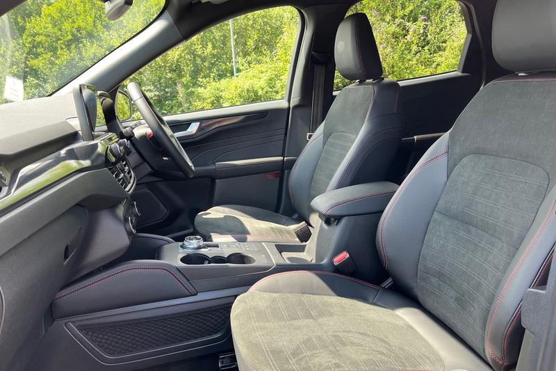 Used Ford Kuga 2024 for sale - 76557371: Photo 19