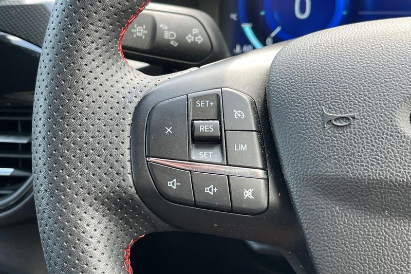 Used Ford Kuga 2024 for sale - 76557371: Photo 28