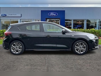 Used Ford Focus 2023 for sale - 78556046: Photo