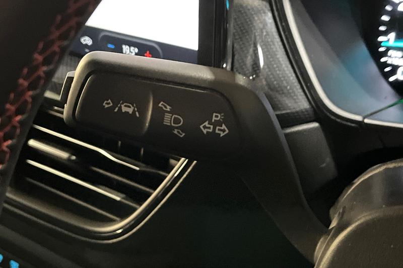 Used Ford Focus 2023 for sale - 76933551: Photo 12