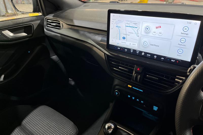 Used Ford Focus 2023 for sale - 76933551: Photo 21