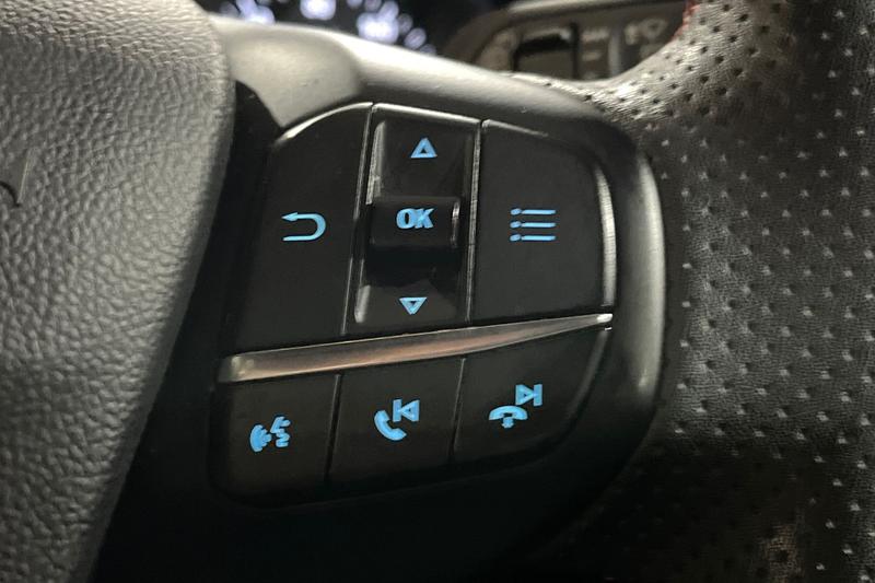 Used Ford Focus 2023 for sale - 76933551: Photo 31