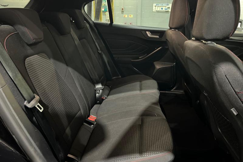 Used Ford Focus 2023 for sale - 76933551: Photo 35