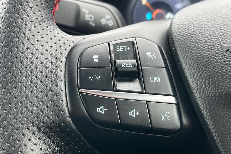 Used Ford Kuga 2025 for sale - 76782198: Photo 32