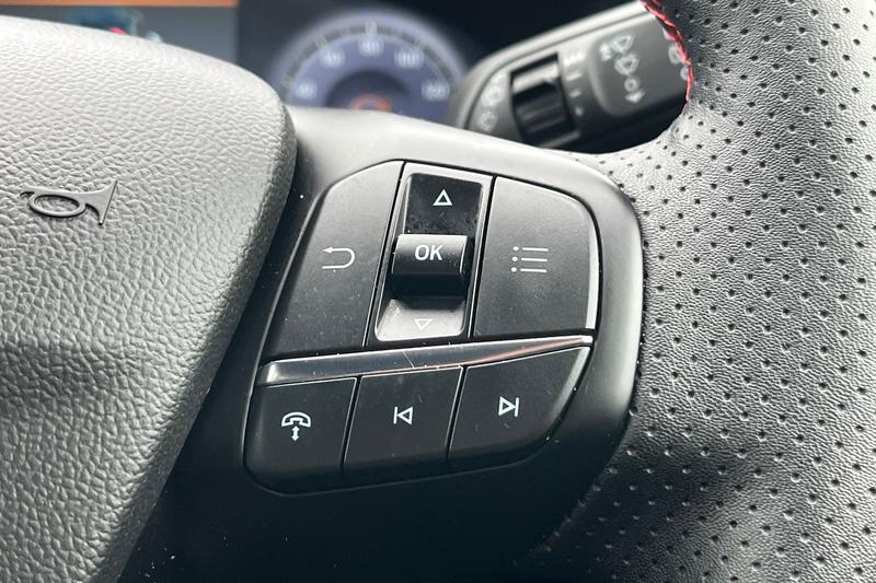 Used Ford Kuga 2025 for sale - 76782198: Photo 33