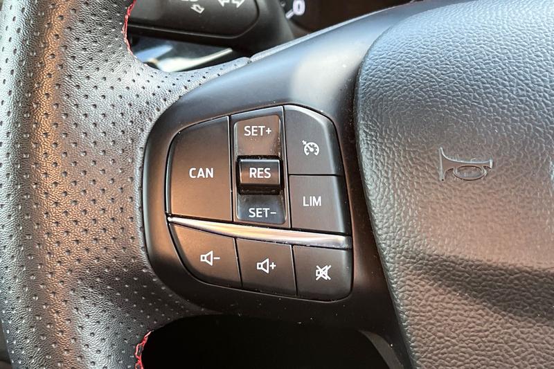 Used Ford Focus 2023 for sale - 77061375: Photo 32