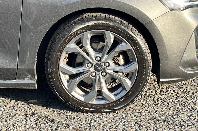 Used Ford Focus 2023 for sale - 77061375: Photo 8