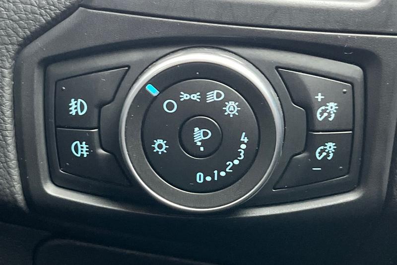 Used Ford Focus 2016 for sale - 78095214: Photo 32