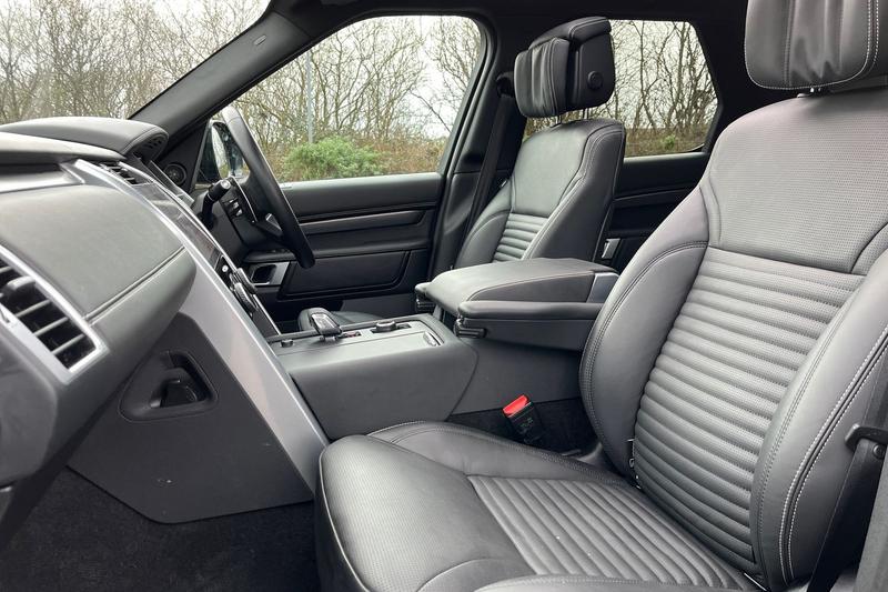 Used Land Rover Discovery 2025 for sale - 77910431: Photo 19