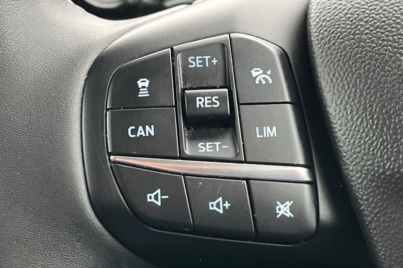 Used Ford Fiesta 2023 for sale - 78095216: Photo 32