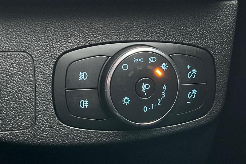 Used Ford Focus 2023 for sale - 76545405: Photo 34