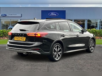 Used Ford Focus 2023 for sale - 76545405: Photo