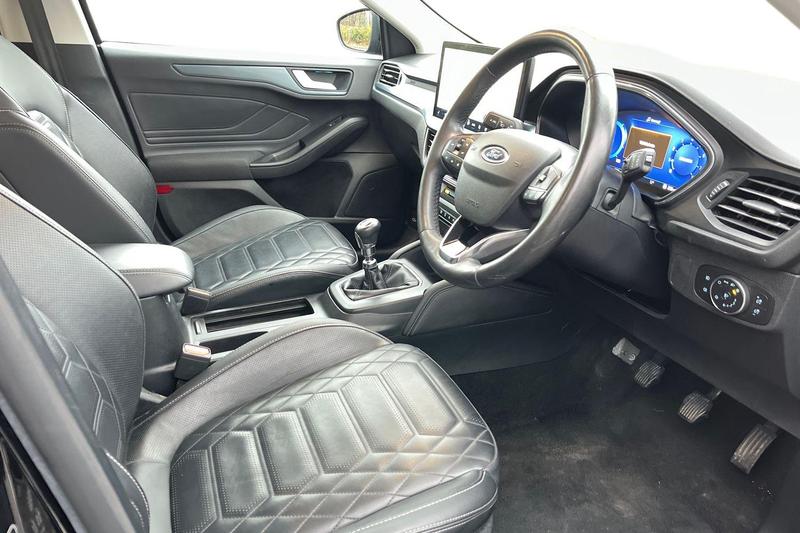 Used Ford Focus 2023 for sale - 76545405: Photo 9