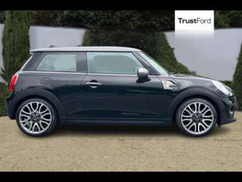Used MINI Hatch 2018 for sale - 74905101: Photo
