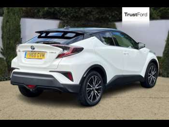 Used Toyota C-HR 2018 for sale - 75124195: Photo