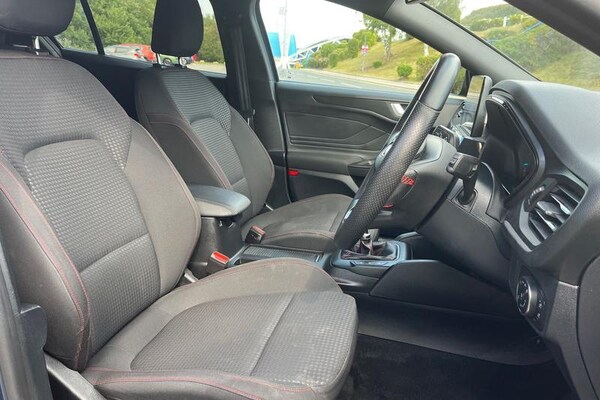 Used Ford Focus 2021 for sale - 75561440: Photo 17