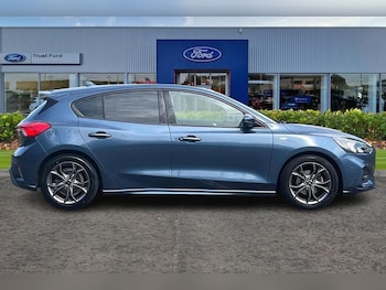 Used Ford Focus 2021 for sale - 75561440: Photo