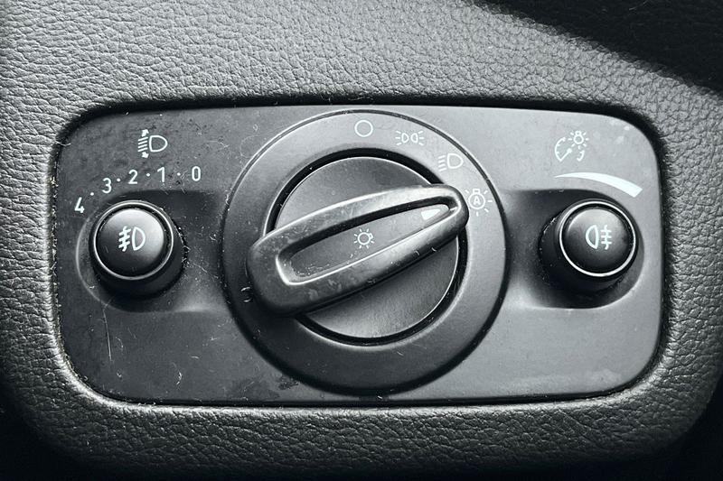 Used Ford Kuga 2017 for sale - 77117152: Photo 34