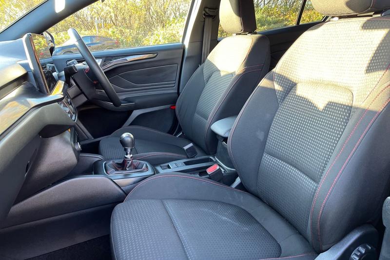 Used Ford Focus 2023 for sale - 76782189: Photo 19