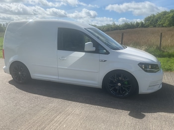 Used Volkswagen Caddy 2016 for sale - 78701400: Photo