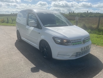 Used Volkswagen Caddy 2016 for sale - 78701400: Photo