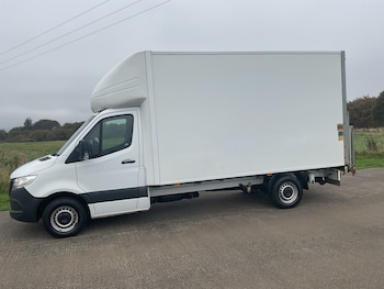 Mercedes-Benz - Sprinter