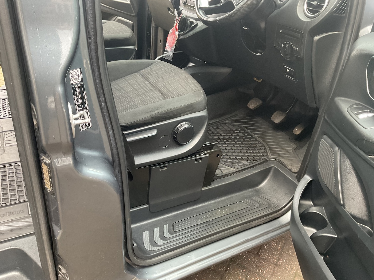 Used Mercedes-Benz Vito 2019 for sale - 77568756: Photo 11